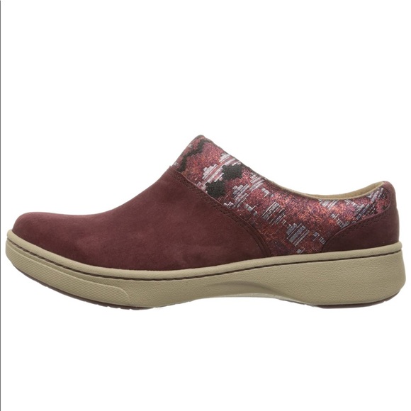dansko brittany mule